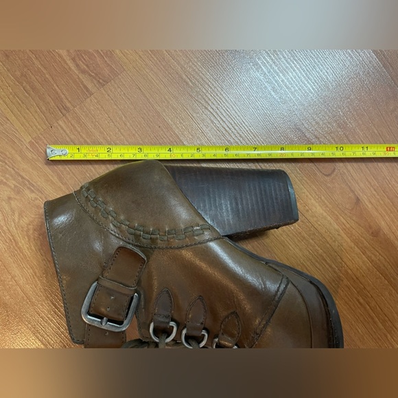 SEYCHELLES Leather Heel Booties - Picture 8 of 9